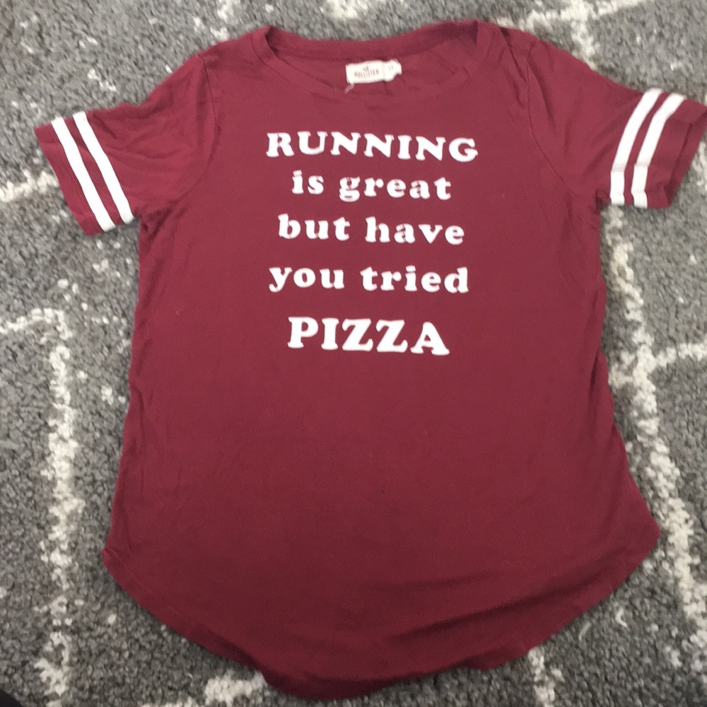 Hollister T shirt